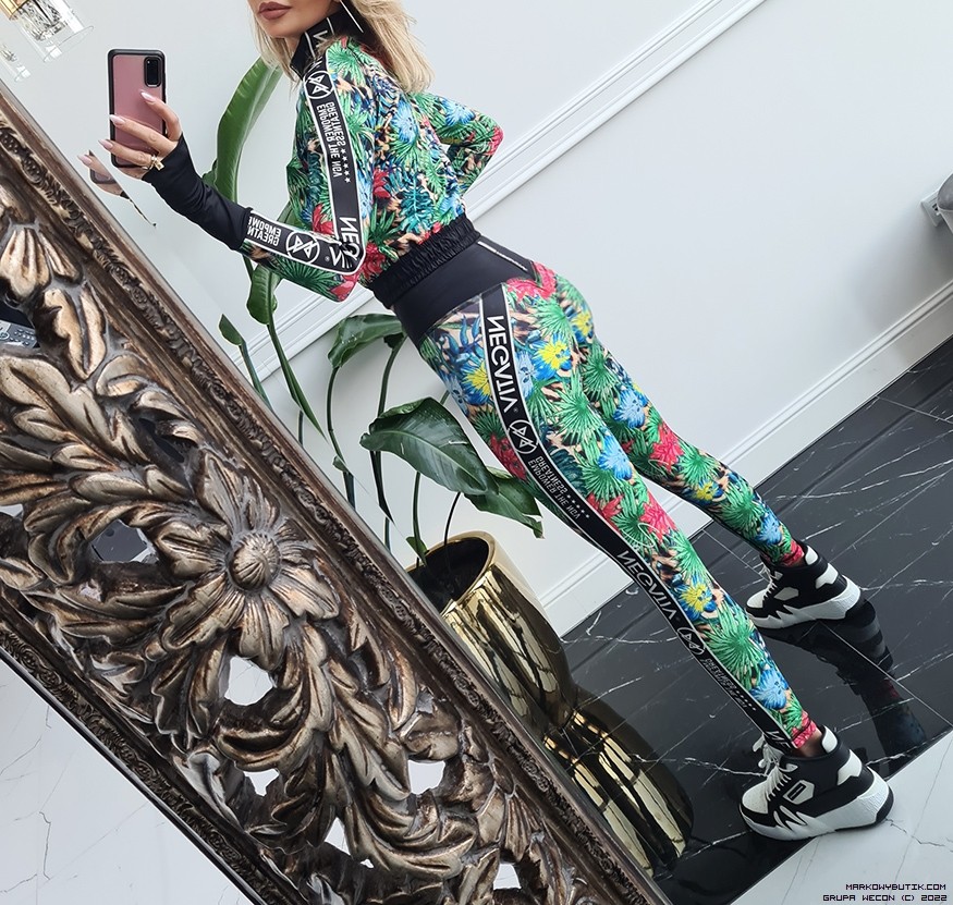 negativ bluzy dopasowane stojka kwiaty drapieznyprint dlugirekaw suwaki madeinpoland premiummoda zloto
