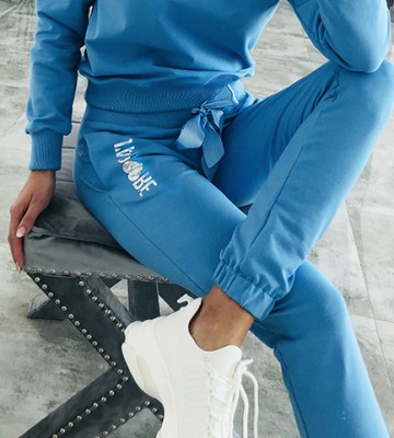  Dresowe Spodnie+ J'adore Hologram! Blue sportowy bawelna sciagacze sznurowany elastyczne blyszczace nadruk napisy madeinpoland premiummoda srebro