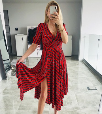  czerwona Asymetryczna Sukienka z Dekoltem... elegancki glebokidekolt paski napisy madeinpoland