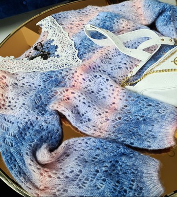  Sweter Wiosenny Ombre z Dekoltem Koronka azurowe elastyczne swobodne madeineu