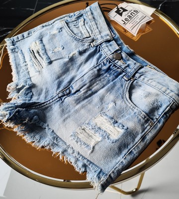  Jeansowe Szorty Nibieskie VIntage swobodne jeans vintage madeinitaly kwiaty