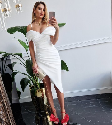  Elegancka Kremowa Sukienka z Drapowaniem... midi dopasowane wieczorowy elegancki glebokidekolt