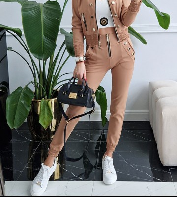  Półsportwe Dzianina Modena Złote Nity... dzianina sciagacze elastyczne wysokatalia zdobienia napy suwaki madeinpoland premiummoda zloto