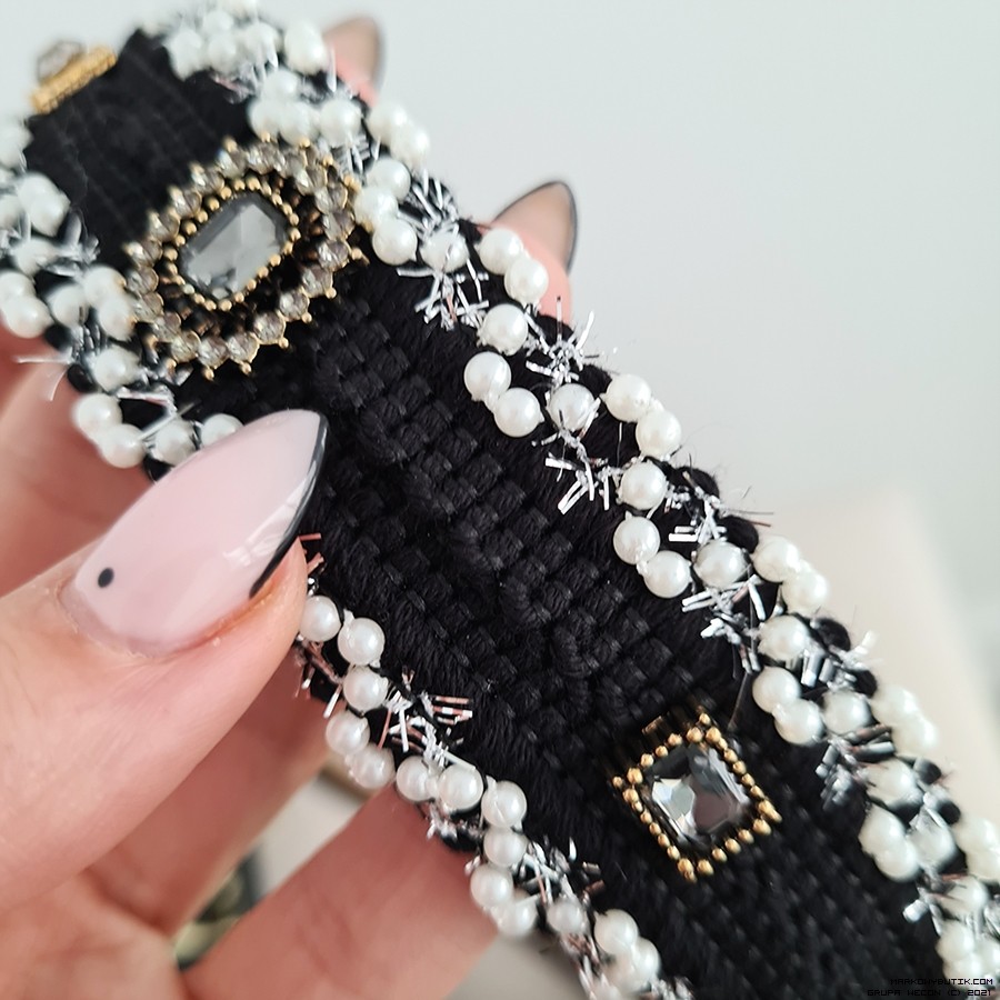 luxury brands accessoires zdobienia krysztaly perly zloto