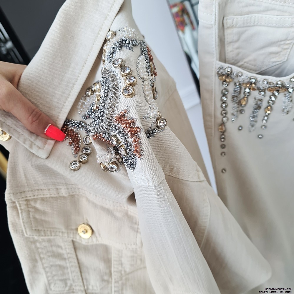 d-she jackets dopasowane elastyczne jeans krysztaly zdobienia nity madeineu srebro zloto