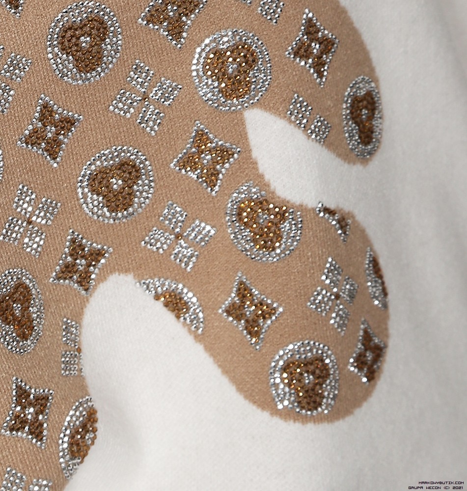 luxury brands sweaters dzianina krysztaly dlugirekaw elastyczne blyszczace zdobienia madeineu zloto srebro