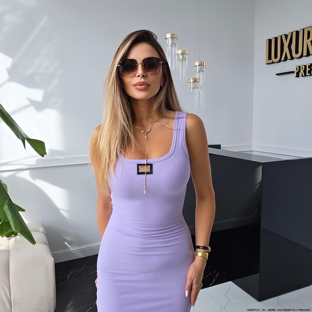 negativ sukienki maxi krysztaly zdobienia lancuchy madeinpoland premiummoda zloto dzianina