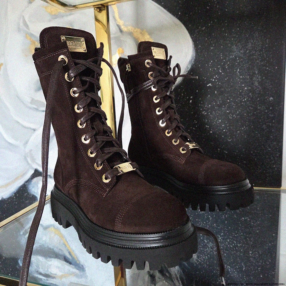 negativ buty dopasowane sznurowany zdobienia suwaki madeinpoland premiummoda zloto