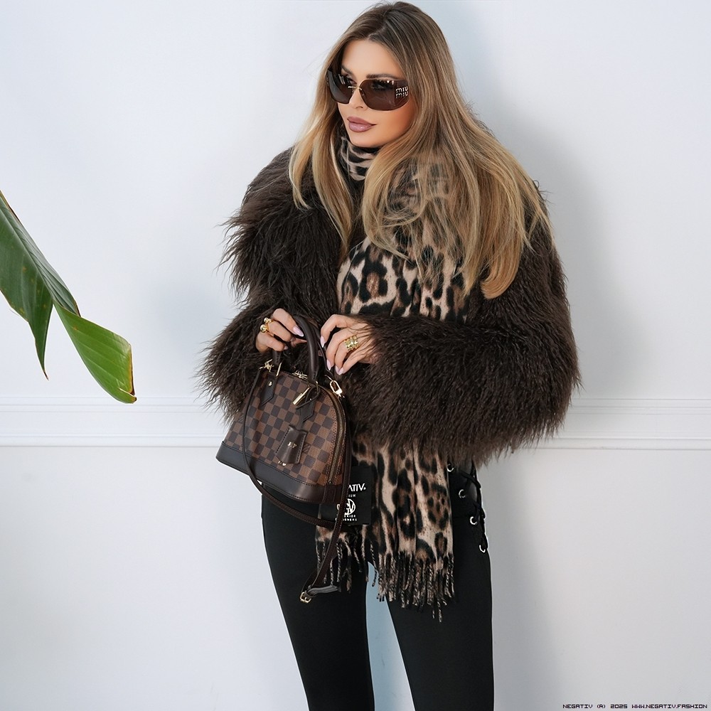 negativ akcesoria krysztaly zdobienia nity drapieznyprint madeinpoland premiummoda zloto
