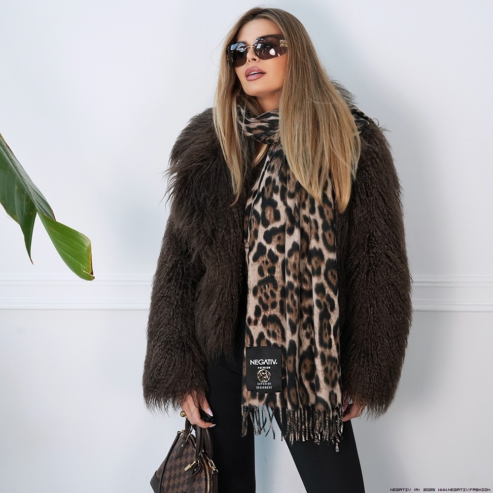 negativ kurtki swobodne kolnierzyk dlugirekaw madeinpoland premiummoda zloto