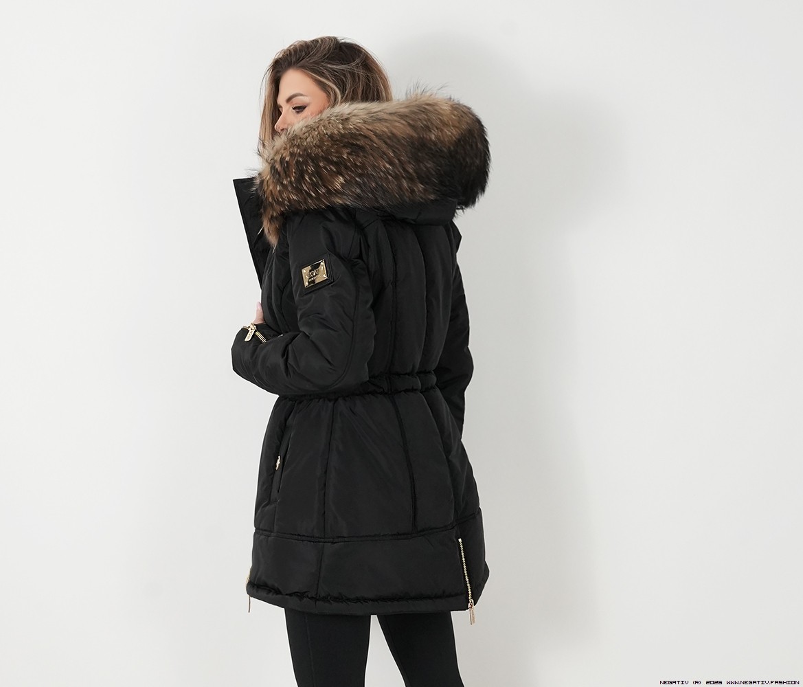 negativ kurtki dzianina ortalion sciagacze matowe blyszczace kaptur dlugirekaw zdobienia suwaki madeinpoland premiummoda zloto