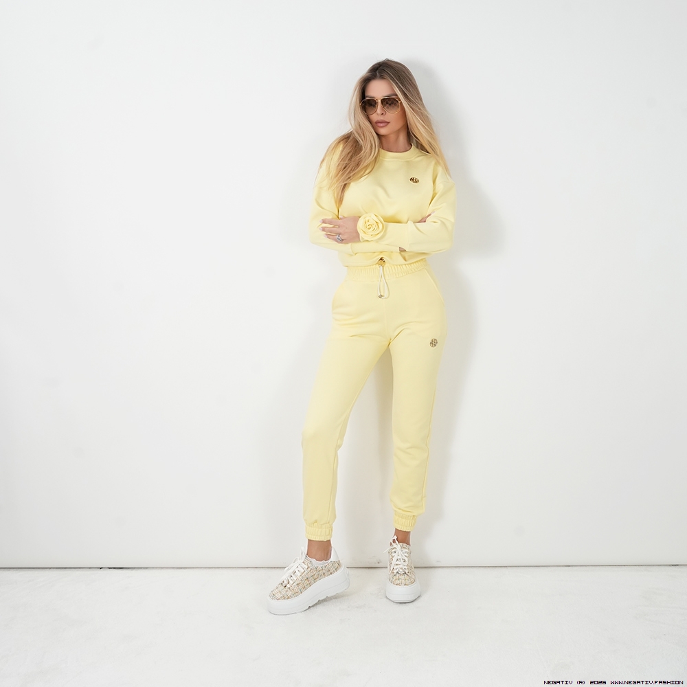 negativ bluzy swobodne bawelna kaptur zdobienia napisy madeinpoland premiummoda