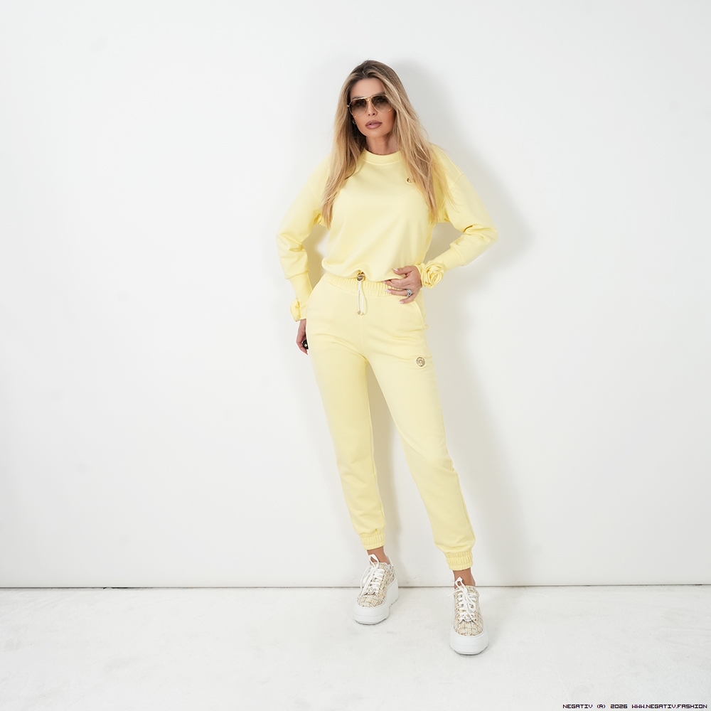 negativ bluzy swobodne bawelna kaptur zdobienia napisy madeinpoland premiummoda