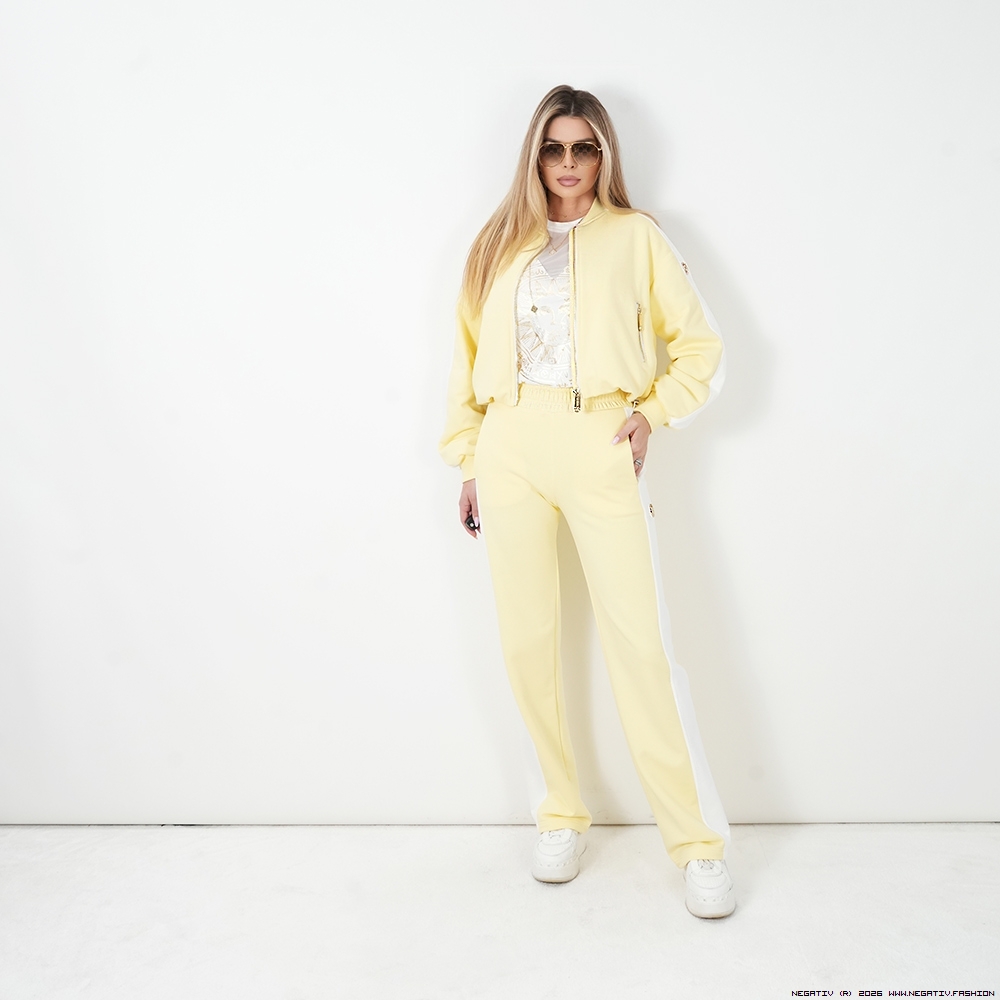 negativ куртки swobodne bawelna kaptur zdobienia napisy madeinpoland premiummoda