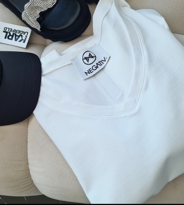 NEGATIV ** T-shirt Biały Premium Logowany live premiummoda madeinpoland