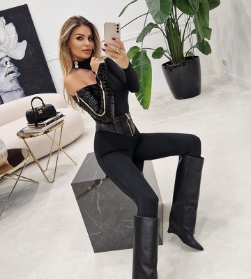 NEGATIV ** Body na Stójce Skórzany Rękaw Suwak Napy dopasowane dlugirekaw glebokidekolt zdobienia madeinpoland premiummoda zloto ekoskora
