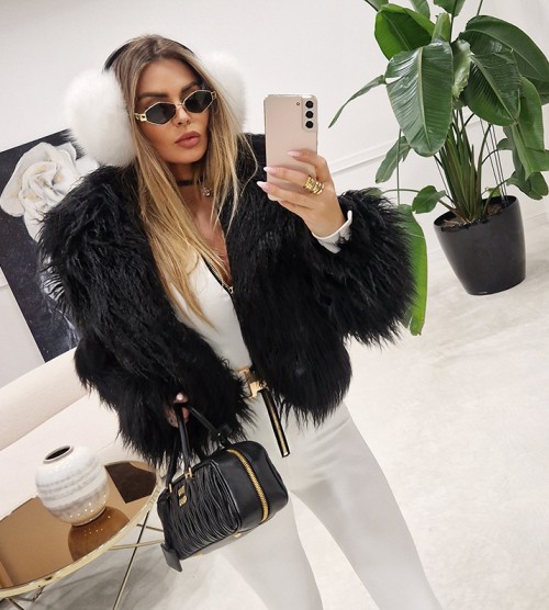NEGATIV ** Perfekcyjna Krótka Lama W Czerni+ Złota Blaszka swobodne kolnierzyk dlugirekaw madeinpoland premiummoda zloto