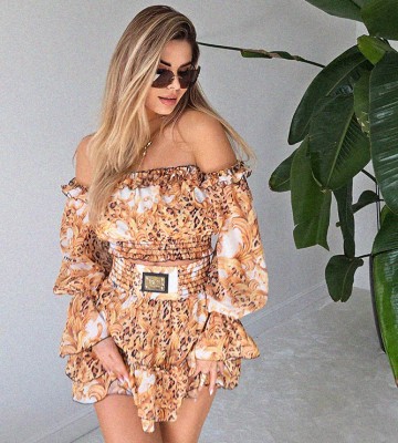 NEGATIV ** Bluzka Hiszpanka Zwiewna Modelująca ROYAL swobodne modelujace hiszpanka delikatny zdobienia drapieznyprint madeinpoland premiummoda