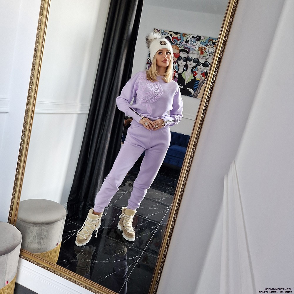 negativ tracksuits swobodne bawelna elastyczne zdobienia napisy madeinpoland premiummoda zloto