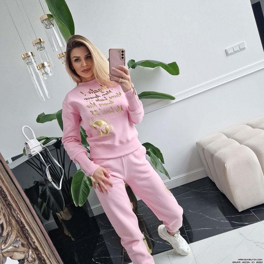 negativ tracksuits swobodne bawelna elastyczne zdobienia napisy madeinpoland premiummoda zloto