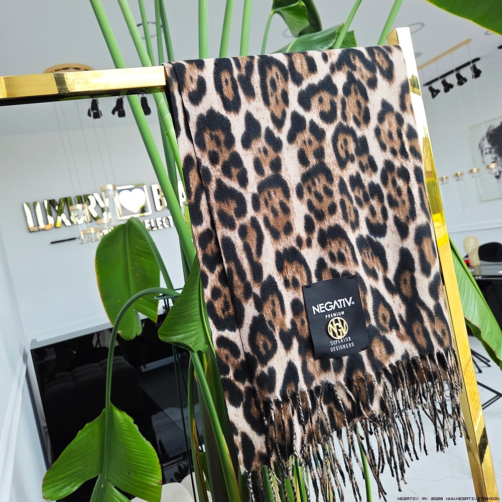 negativ příslušenství krysztaly zdobienia nity drapieznyprint madeinpoland premiummoda zloto