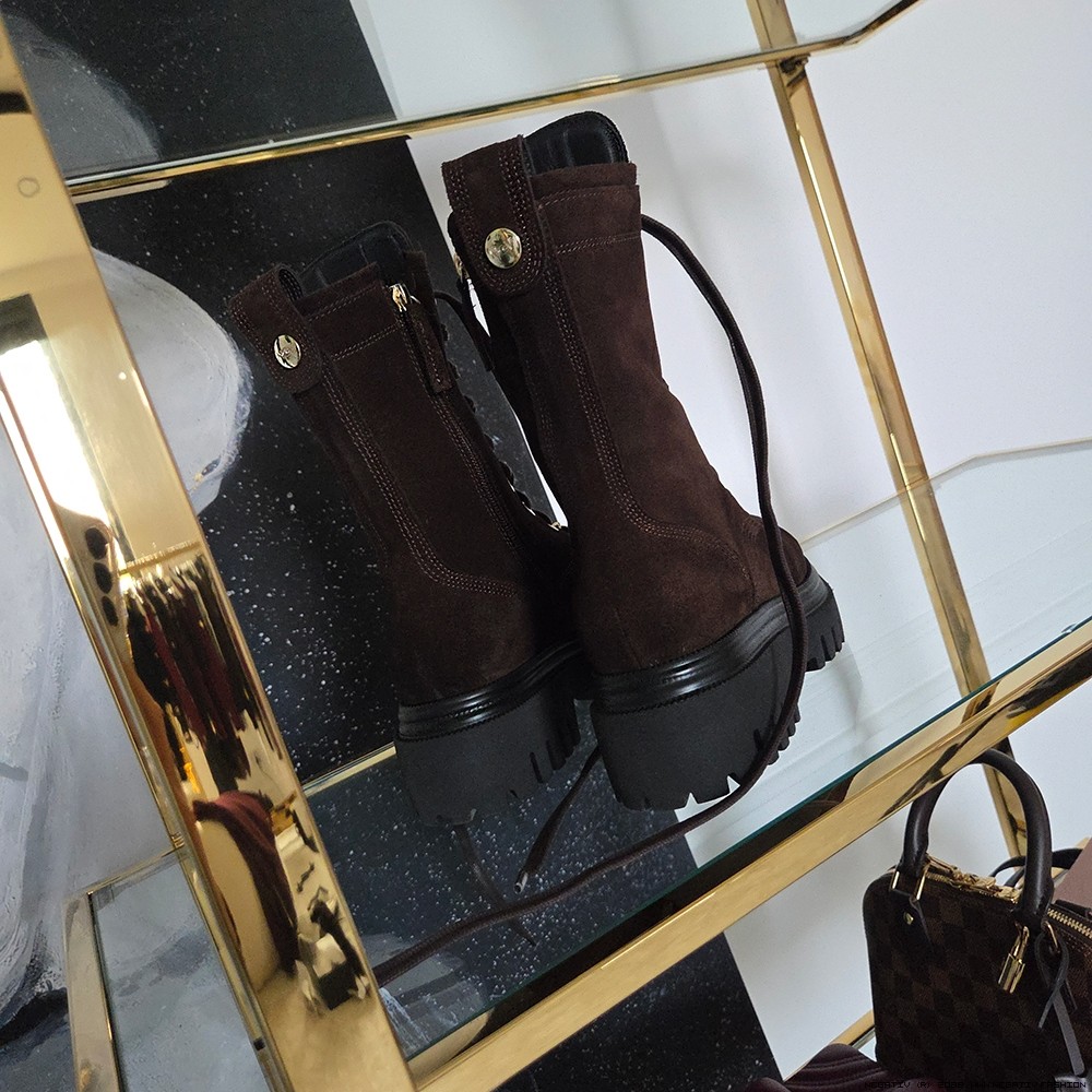 negativ boty dopasowane sznurowany zdobienia suwaki madeinpoland premiummoda zloto