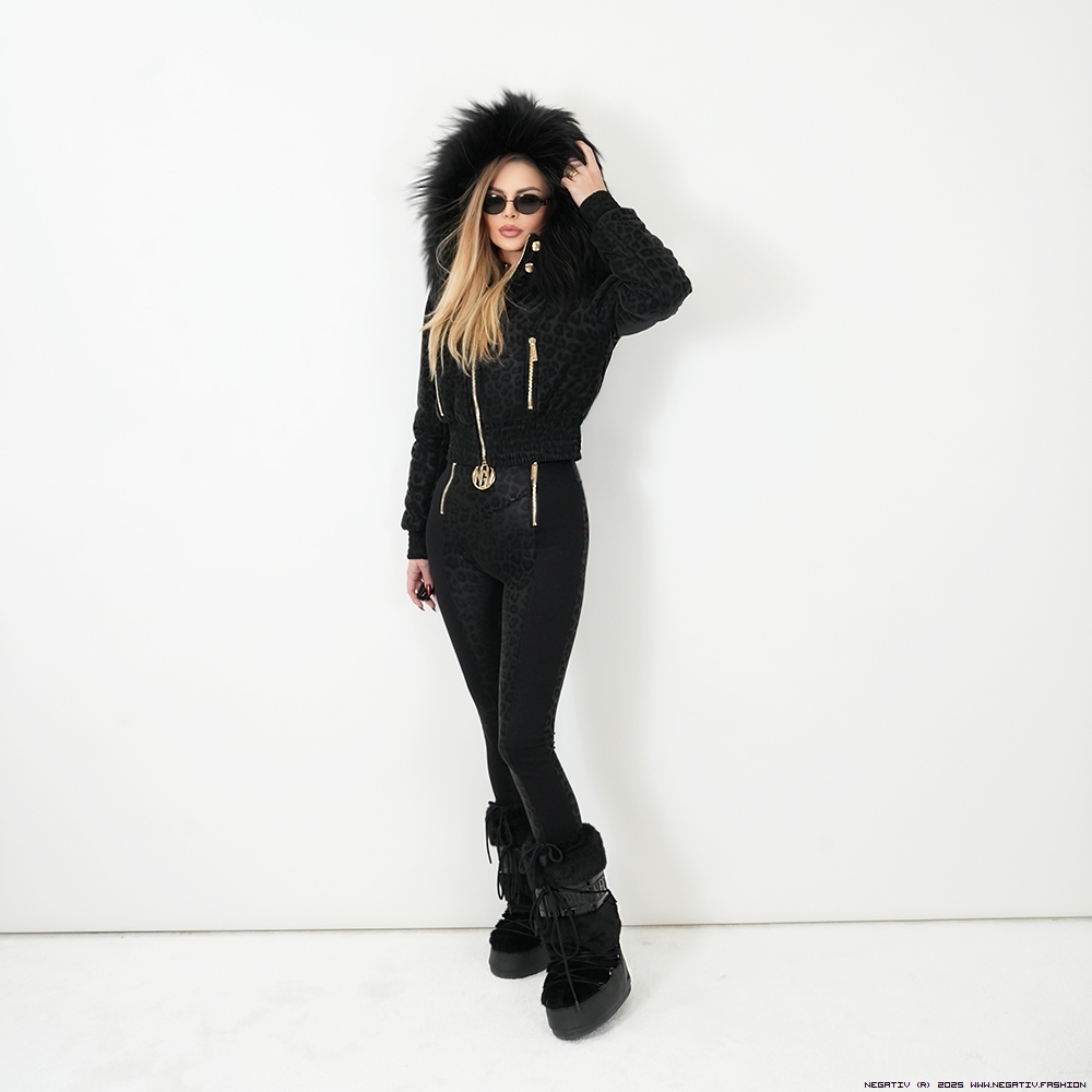 negativ jackets dzianina ortalion sciagacze matowe blyszczace kaptur dlugirekaw zdobienia suwaki madeinpoland premiummoda zloto