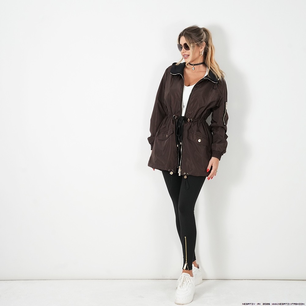 negativ kurtki dzianina ortalion sciagacze matowe blyszczace kaptur dlugirekaw zdobienia suwaki madeinpoland premiummoda zloto