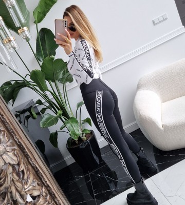 NEGATIV ** Legginsy Modelujące Tył Push-UP Lampasy Biel sportowy dopasowane napisy madeinpoland premiummoda