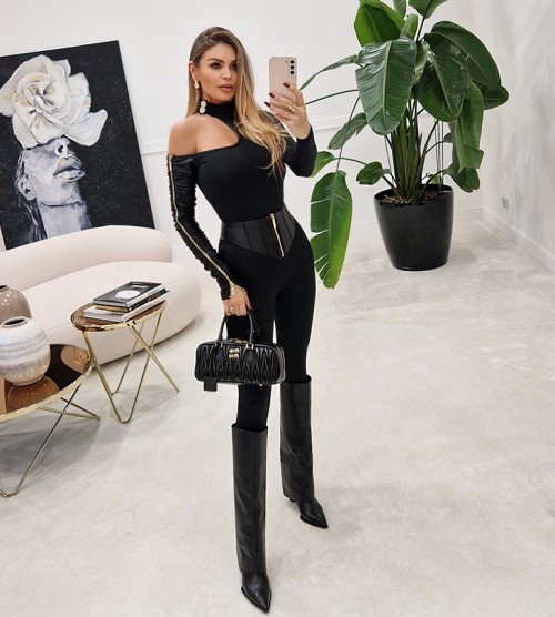 NEGATIV ** Legginsy z Gorsetowym Skórzanym Pasem swobodne modelujace hiszpanka delikatny zdobienia drapieznyprint madeinpoland premiummoda