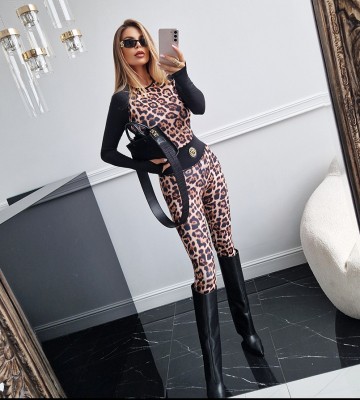 NEGATIV ** Legginsy Bezszwowe Boki, Pas+ Logo , GIOVANNI! dopasowane dzianina zdobienia suwaki madeinpoland premiummoda zloto