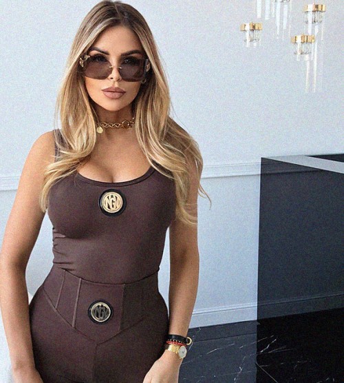 NEGATIV ** Top na Ramiączka Czekoladowy z Lamówką+ Logo dopasowane dzianina zdobienia suwaki madeinpoland premiummoda zloto