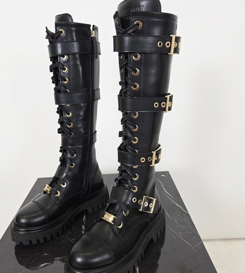 NEGATIV ** Oficerki 100% skóra lico czarna+ złote klamry dopasowane sznurowany zdobienia suwaki madeinpoland premiummoda zloto